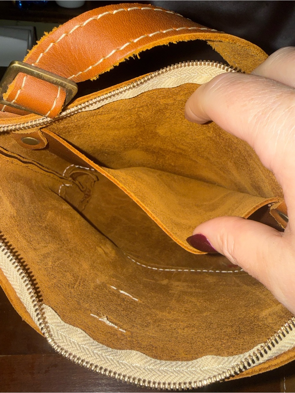 Portland Leather Goods Honey Festival Full grain Leather Crossbody Bag - Picture 6 of 7